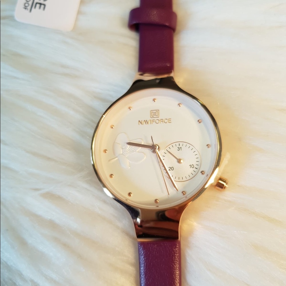 🌹Beautiful Watch  For Women 🌹💋❤️
